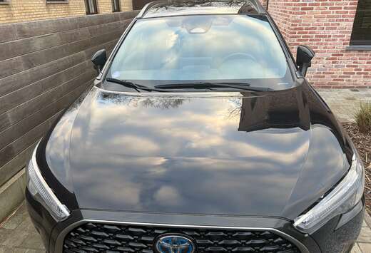 Toyota Corolla Cross Hybrid 2.0 AWD Style e-CVT (145  ...