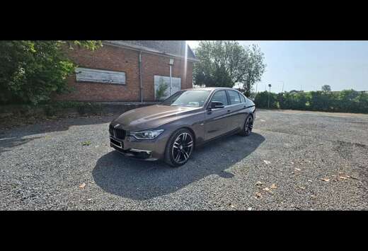 BMW Touring 328i