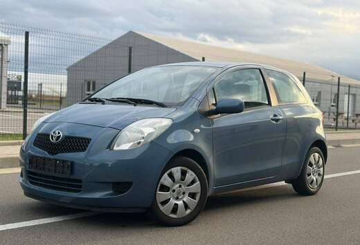 Toyota TOYOTA YARIS 1.3i – ESSENCE – 87 CH – 20 ...