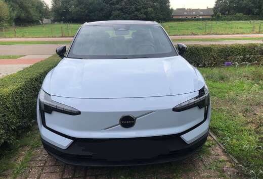 Volvo EX30 69 kWh RWD Single Motor Extended Range Ult ...