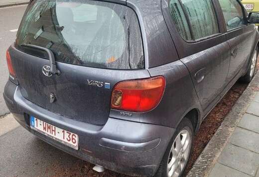 Toyota 1.0i VVT-i 16v Linea Natura