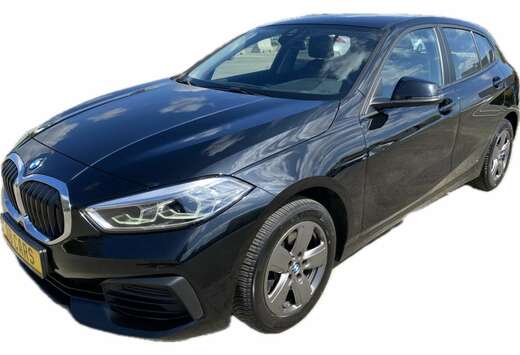 BMW 116d 115cv Navi 2xPDC Apple CarPlay