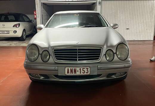 Mercedes-Benz CLK 230 Kompressor Elegance