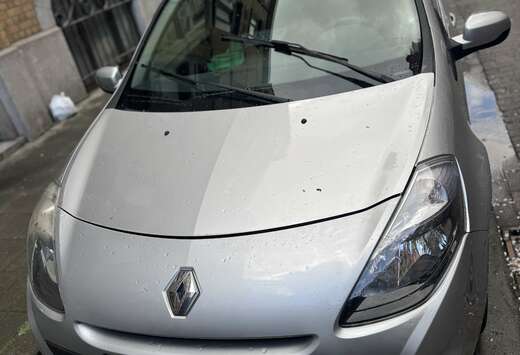 Renault 1.2i TomTom Edition