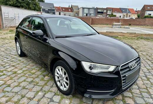 Audi Audi A3 1.6 TDI 1r Main 117000 km Car pas Xenon  ...
