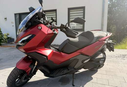 Honda Comme Neuf