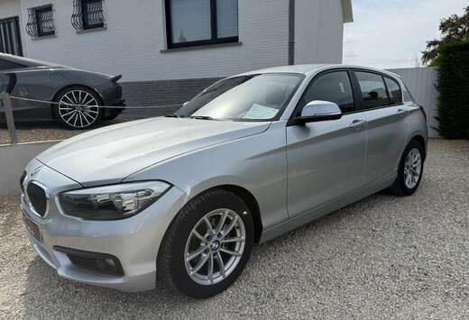 BMW 116i topstaat Navigatie,pdc,alu velg,led,