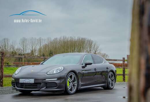 Porsche S E-Hybrid Plug-in 3.0i V6 Tiptronic / CAMERA