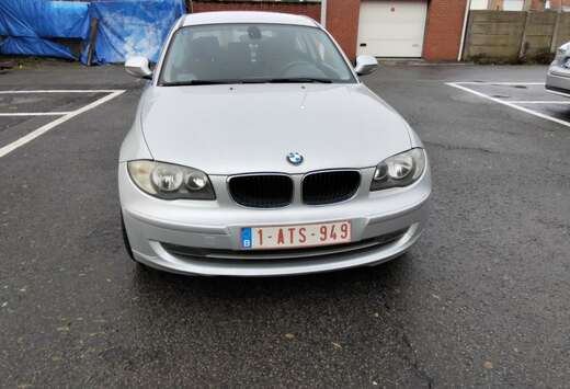 BMW 116i 122 ch Edition Confort
