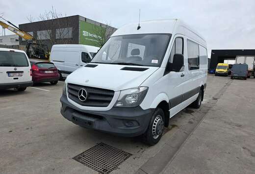 Mercedes-Benz 516 (Stock ID 61672)