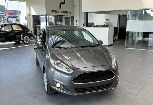 Ford 1.0i Titanium NIEUWE STAAT.106000KM