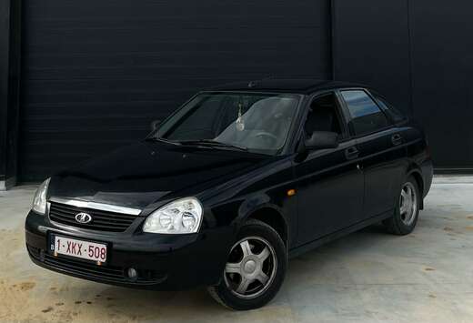 Lada 2172 1.6i 16V