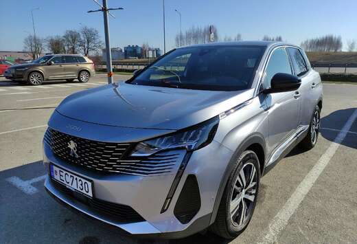 Peugeot Hybrid 225 e-EAT8 Roadtrip