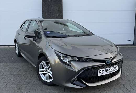 Toyota Corolla 1.8 Hybrid Business Edition
