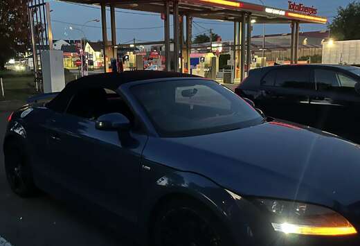 Audi Roadster 2.0 TFSI S tronic