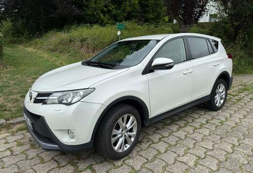 Toyota RAV4 2.2 D-4D DCAT 4x4 Dynamic EXPORT!!