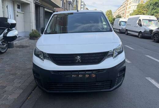 Peugeot 1.5 BlueHDi L1 STD Light Prem. S/S(EU6.2