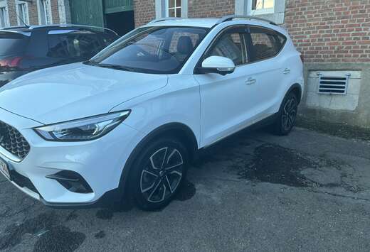 MG 1.0 T-GDi Luxury AT