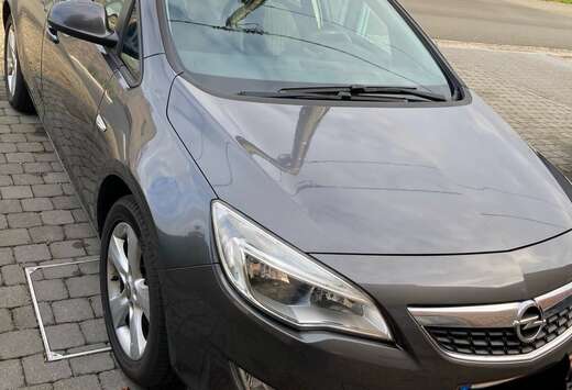 Opel 1.7 CDTI DPF Sports Tourer Selection