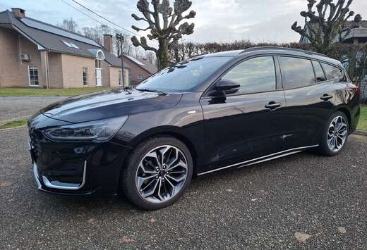 Ford Focus Turnier 1.0 EcoBoost Hybrid Aut. ST-LINE X