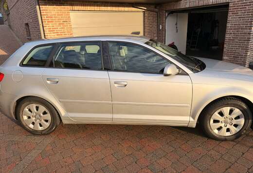 Audi A3 Sportback 1.6 TDi Attraction