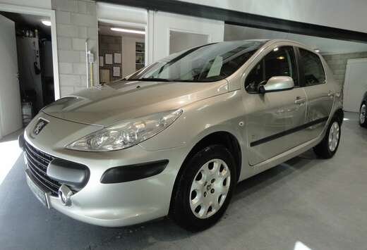 Peugeot 1.6 HDi D-Sign