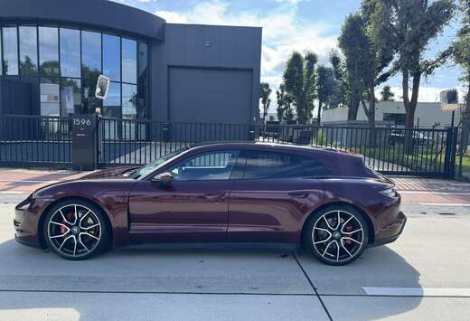 Porsche GTS Sport Turismo