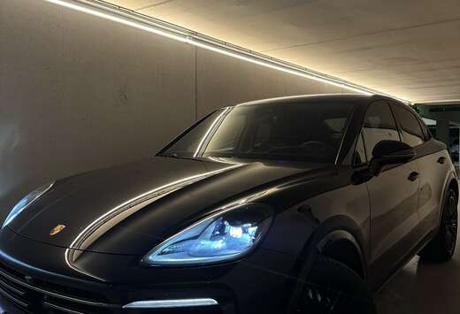 Porsche Coupe Tiptronic S Platinum Edition