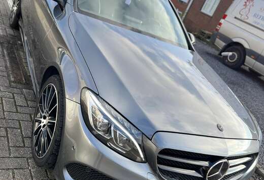 Mercedes-Benz Mercedes C220 PACK AMG