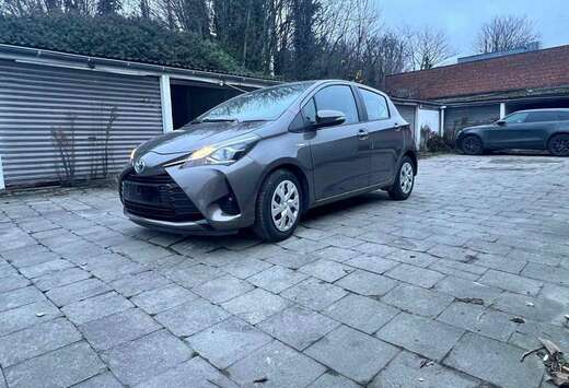 Toyota Hybrid 1.5 VVT-i Comfort