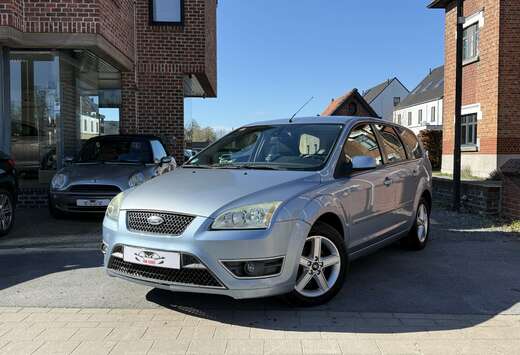Ford Focus 1.8i FlexiFuel Ambiente // AIRCO //