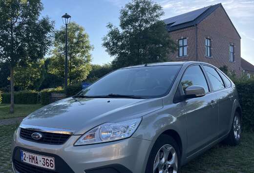 Ford 1.6i Trend