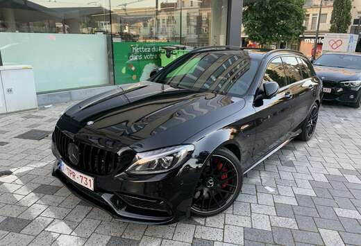 Mercedes-Benz AMG C 63 S (510 ch) FULL OPTION