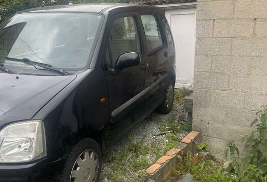 Opel 1.0i XE 12v Base