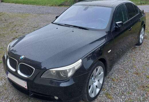BMW 530i
