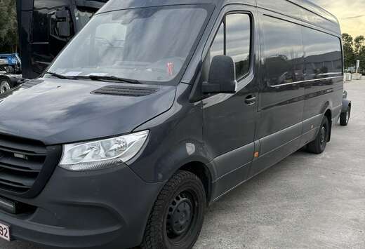 Mercedes-Benz 317 CDI Lang HA 9G-TRONIC