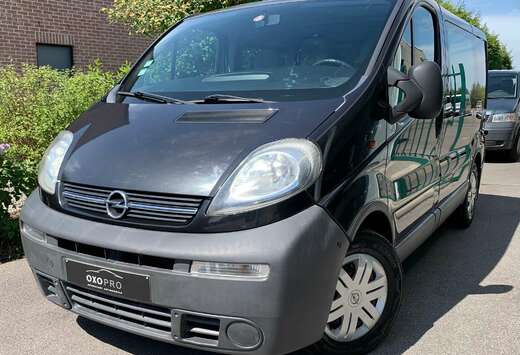 Opel 2.5 CDTi 135CV / Double Cabine / 5 Places / Atta ...