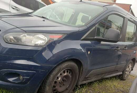 Ford 5 seat / motor defect/ airco / 2016