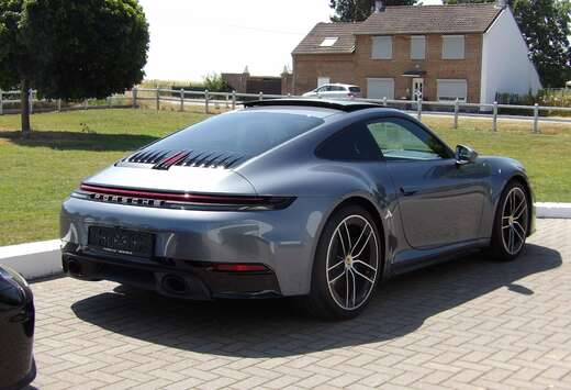 Porsche 911 Carrera PDK mod 2025 sportdesign ACC Bose
