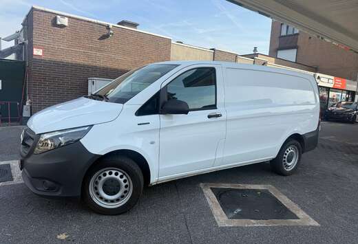 Mercedes-Benz Model 2021 *ONLY 3283km* Electric auton ...