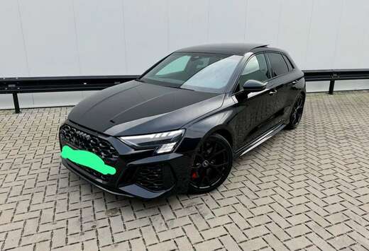 Audi TFSI Sportback quattro S tronic