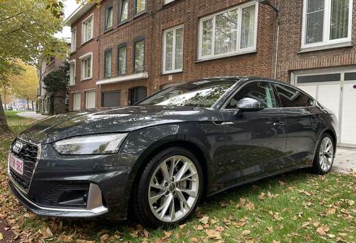 Audi Sportback 40 TFSI S tronic edition one