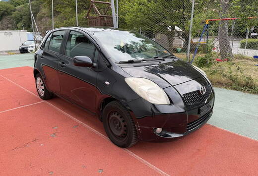 Toyota Yaris 1 .3 Linea Sol