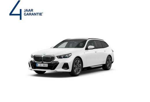BMW i5 eDrive40 Touring M Sport  TOWB