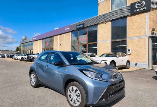 Toyota 1.0 Automatique *** GARANTIE *** GPS & Caméra