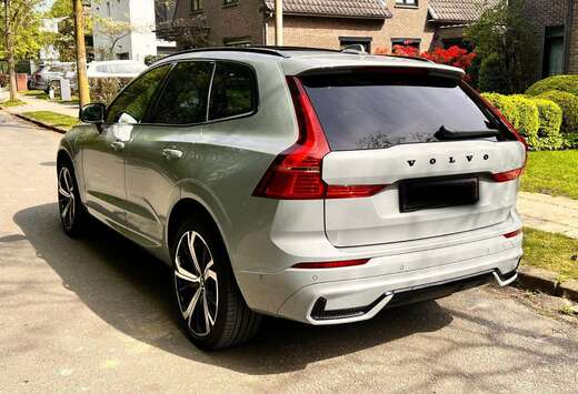 Volvo XC60 T6 AWD Recharge Ultimate Black Edition