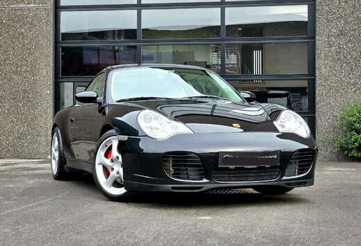 Porsche 911 Carrera 4S