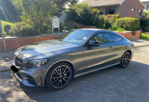 Mercedes-Benz C200 Coupe AMG-Line