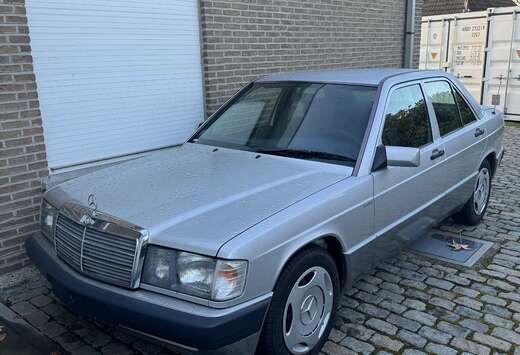 Mercedes-Benz Mercedes 190 E in Collectiestaat