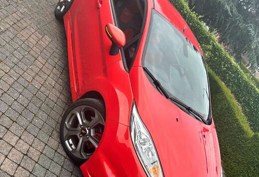 Ford Fiesta ST2 1.6 EcoBoost